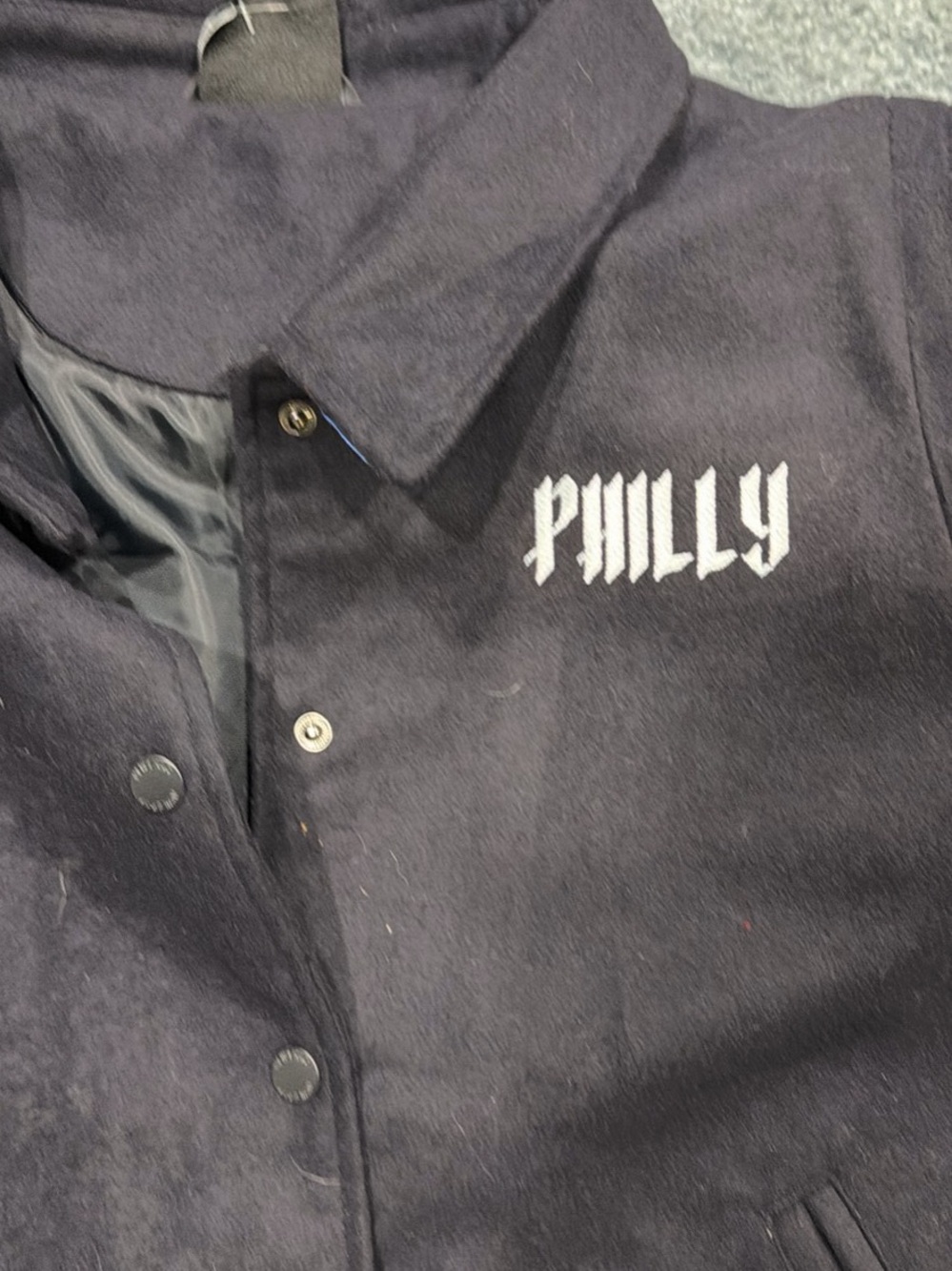 New Era Jacket with Light Blue & White Philadelphia Phillies City Connect - Picture 2 of 5